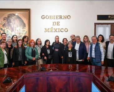 Sheinbaum-se-reune-con-el-Comite-Eureka-para-dar-seguimiento-a-demandas-de-verdad-y-justicia